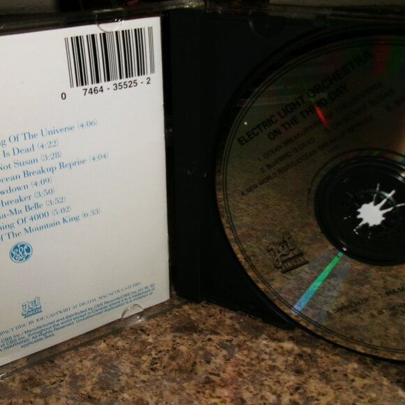 elo on the third day 1987 remastered cd - jeff lynne monve classical rock pop - Picture 3 of 3
